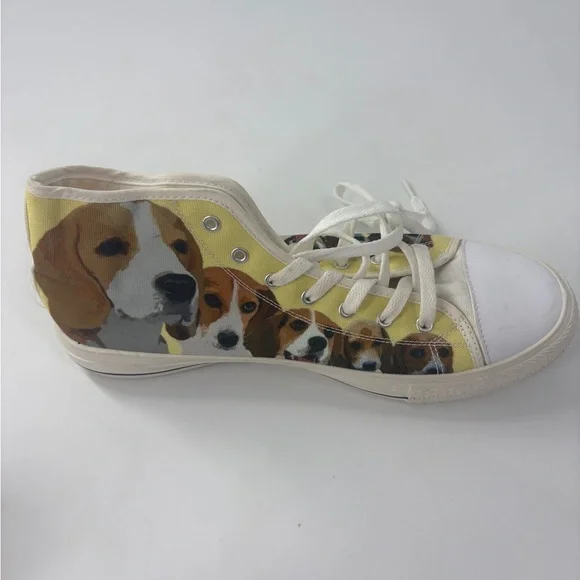 Stylish Women's High-Top Sneakers - beagles dogs - Picture 2 of 8